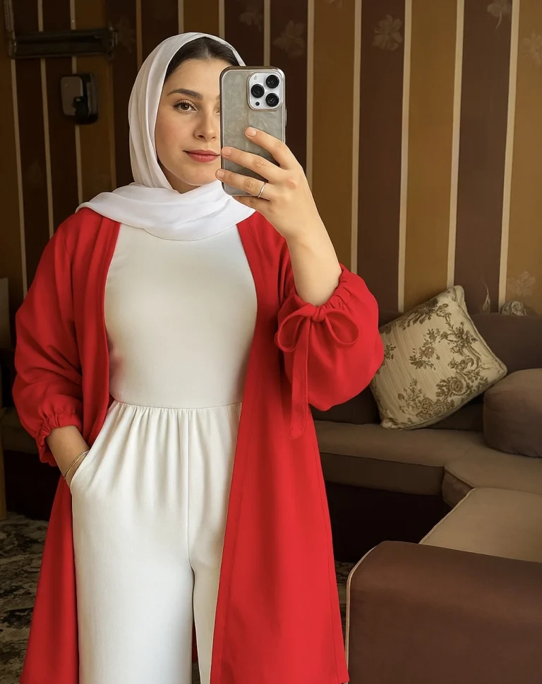 طقم ثلاثي أنيق ومريح – تصميم عملي بلمسة فاخرة