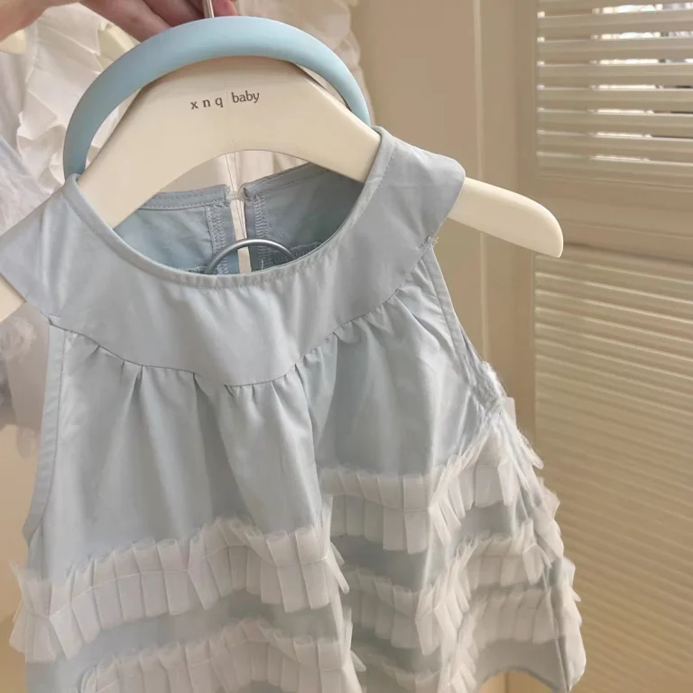 فستان بناتي بتصميم انيق ومميز