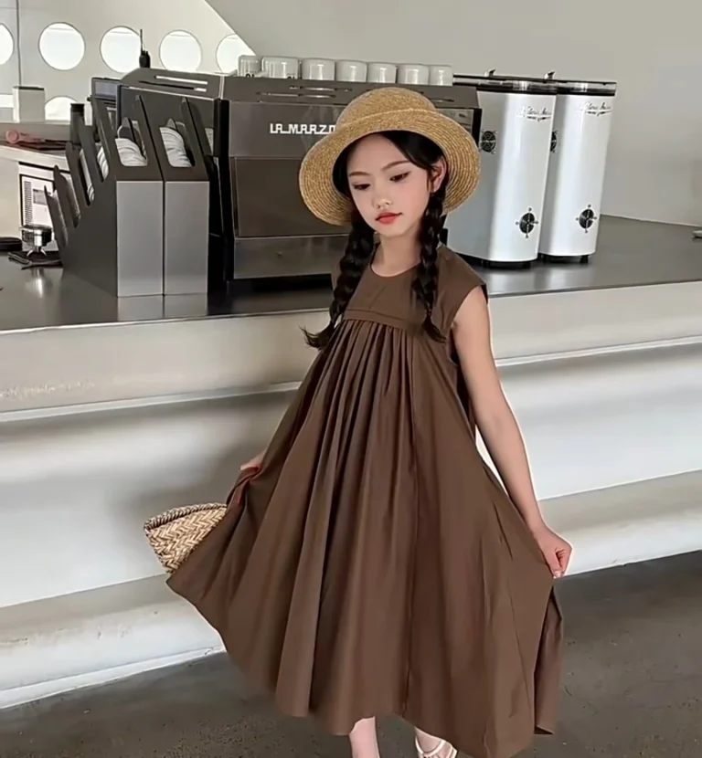 فستان للفتيات بني كلوش