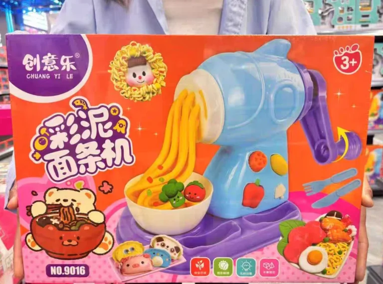 لعبه صنع المعكرونه من الصلصال