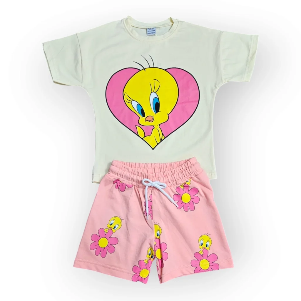 طقم بيجامه بطبعات كرتونيه