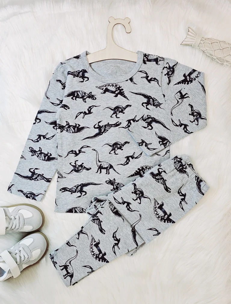 مجموعه من قطعتين للاولاد