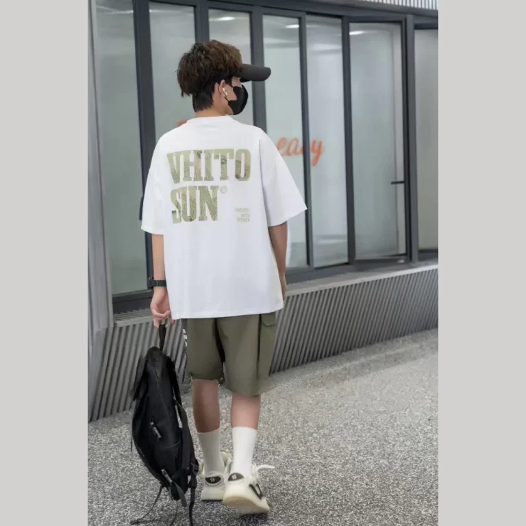 طقم ولادي زيتي وأبيض