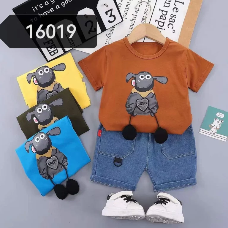 طقم ولادي مميز لفصل الصيف