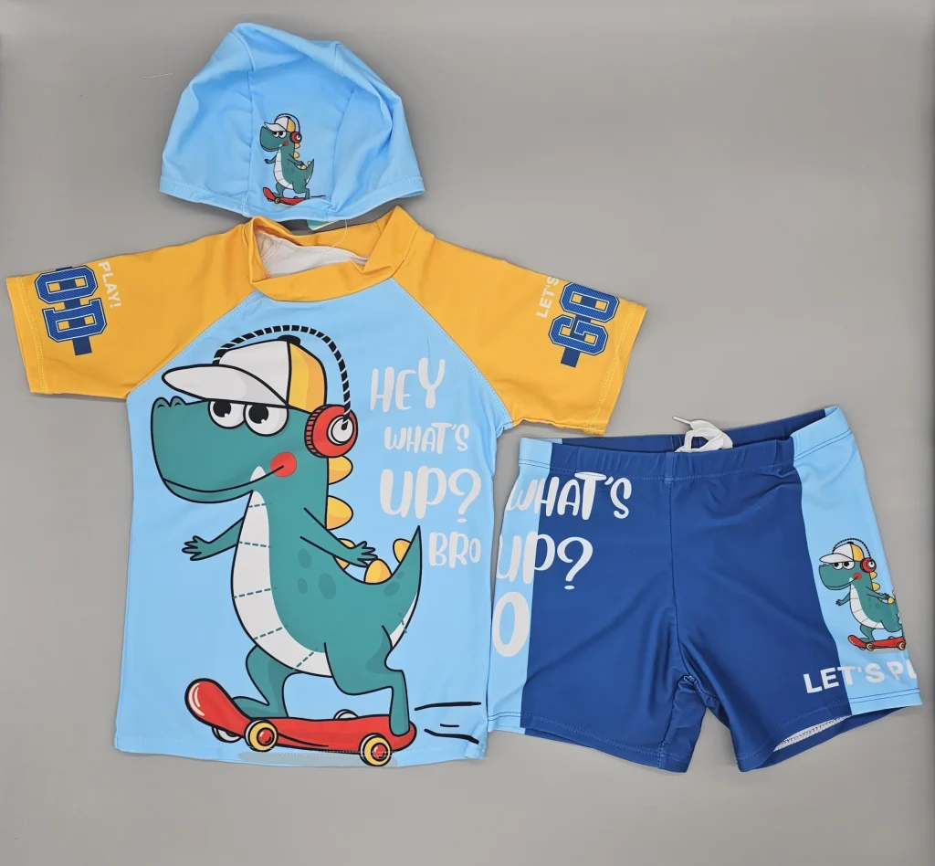 طقم  سباحه من ثلاث قطع للاولاد