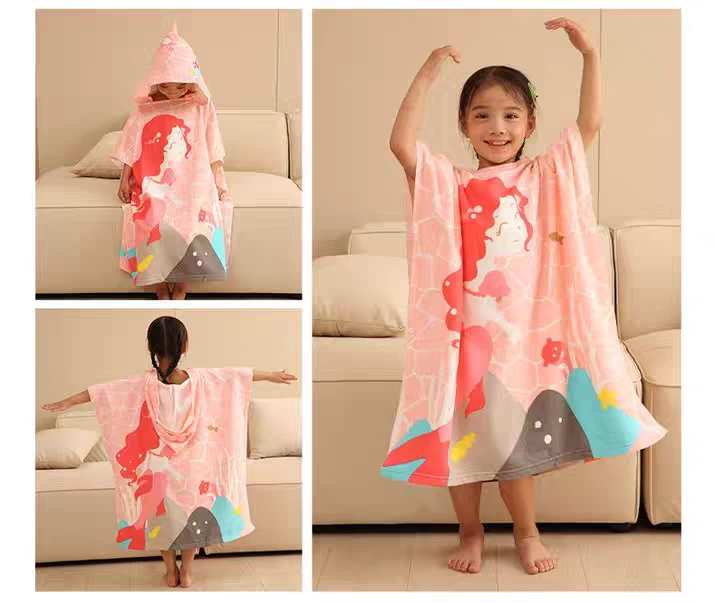 منشفه اطفال بغطاء رأس مقاس كبير