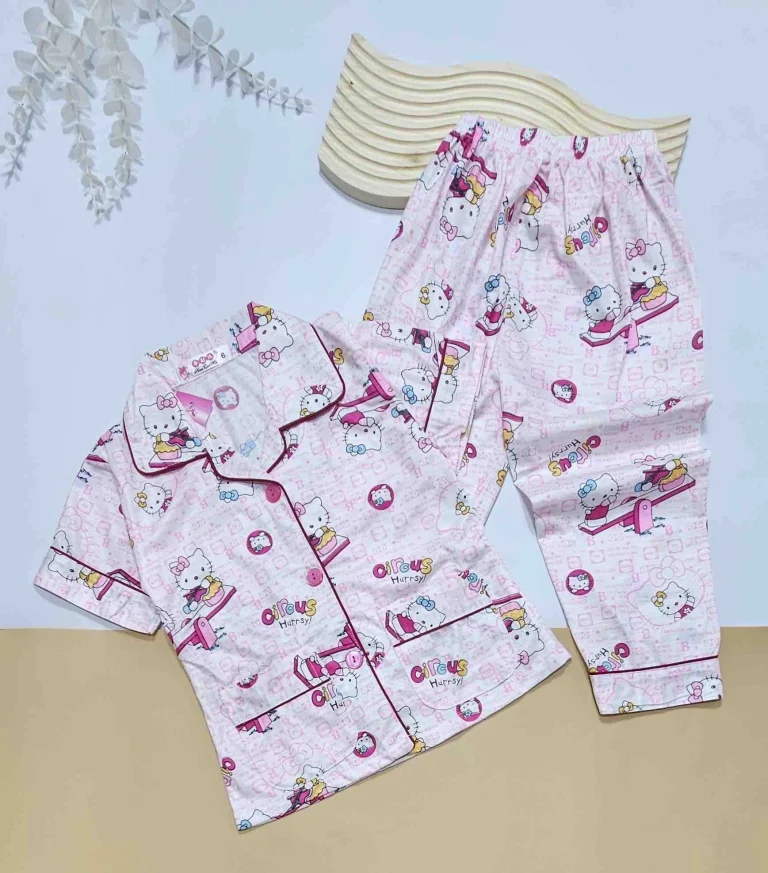 بيجاما من قطعتين للبنات