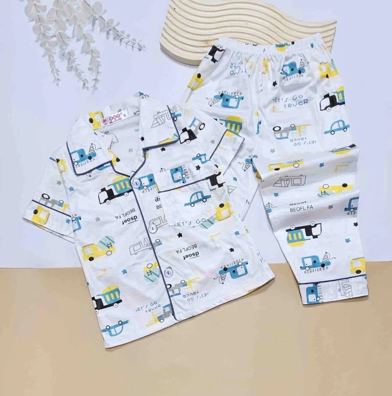 بيجامه ولادي برسمة سيارات