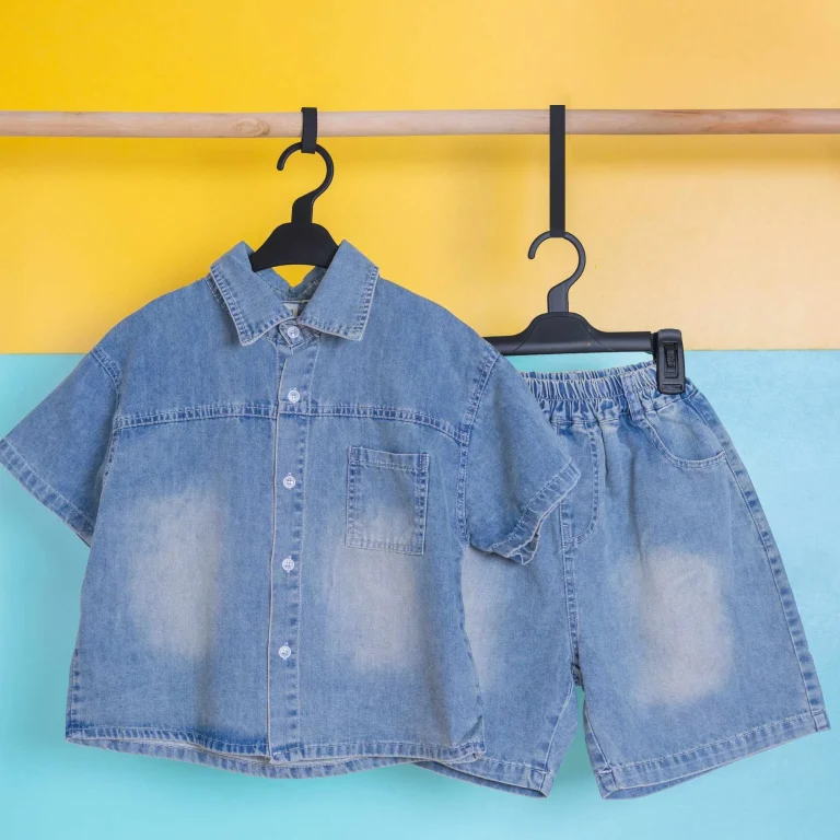 طقم من الجينز للاولاد