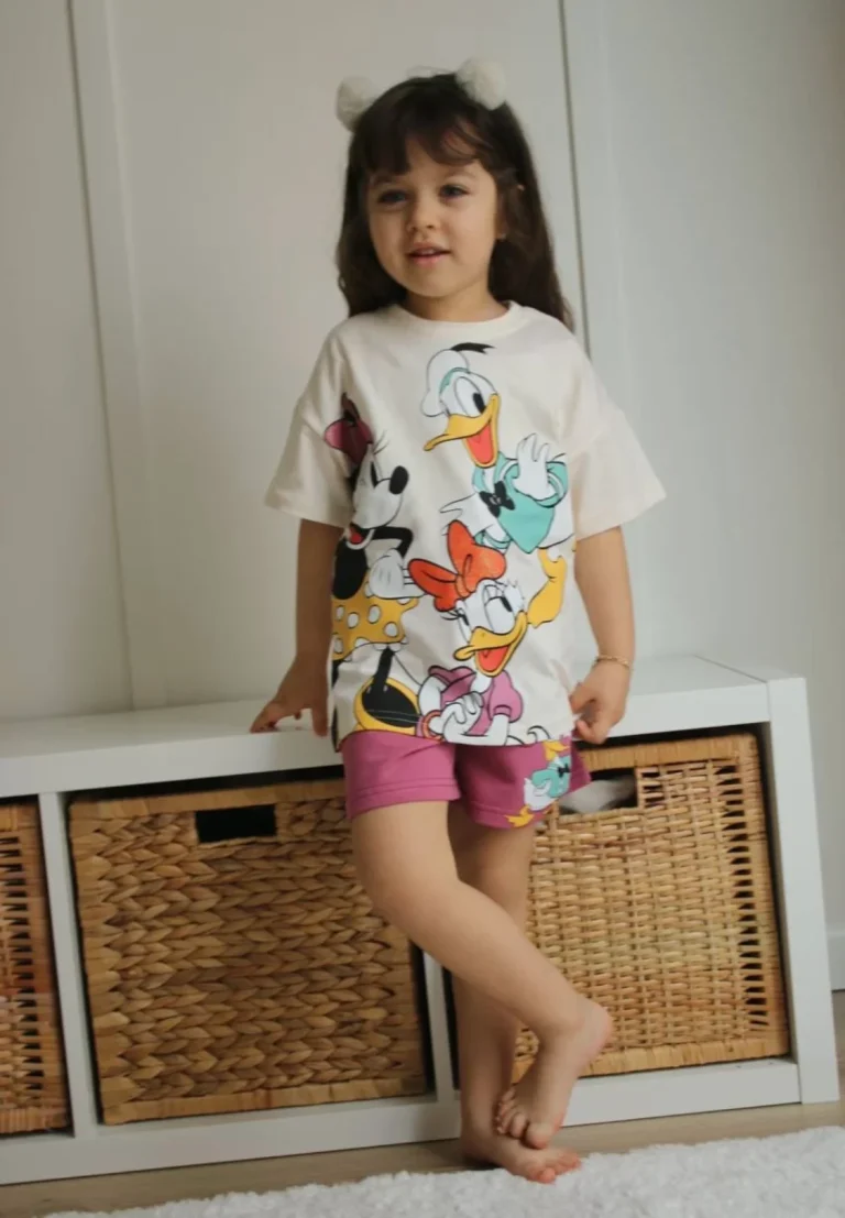 بدله  بناتيه برسومات ديزني