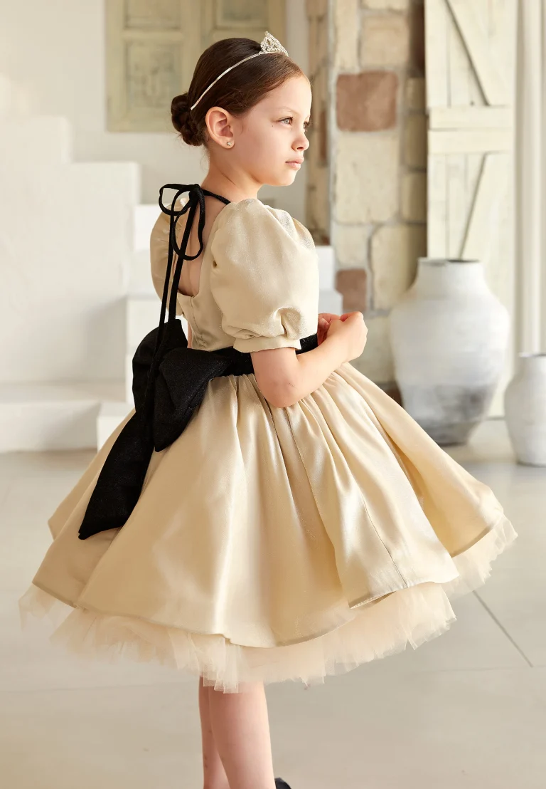 فستان للبنات الصغار