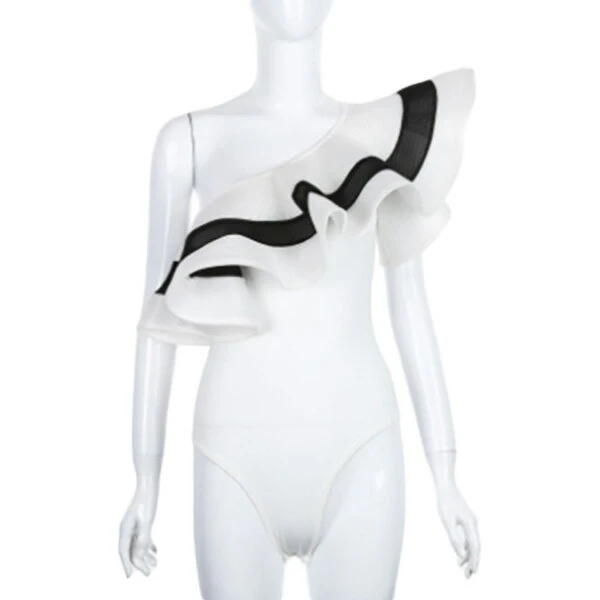 بودي سوت نسائي بكم واحد