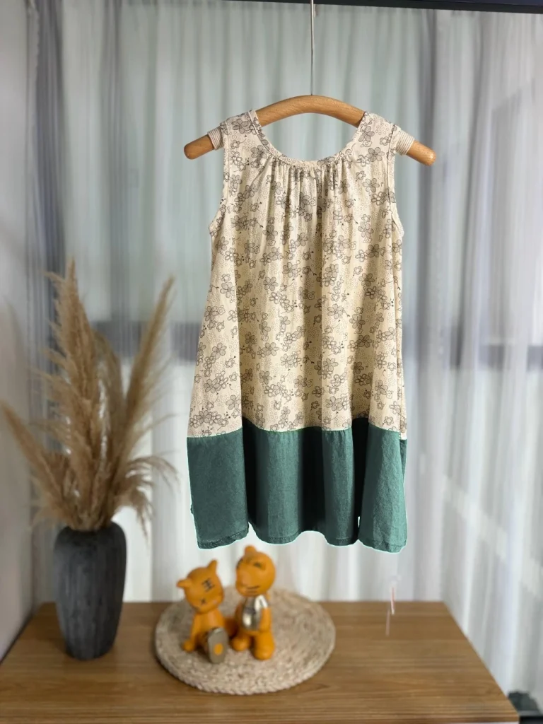 فستان بناتي بدون اكمام