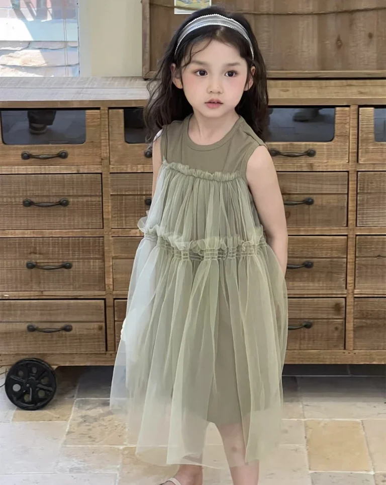 فستان اخضر بدون اكمام