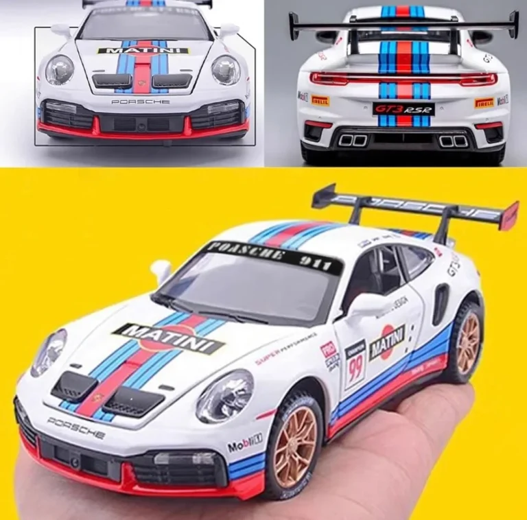 سيارة بورش GT3 911 ابيض