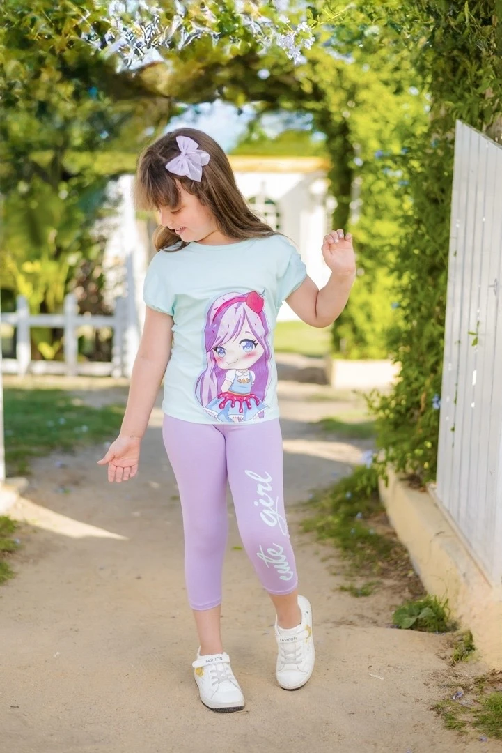 بيجاما بناتي بطبعة ديجيتال أنيقة – تصميم مريح وعصري