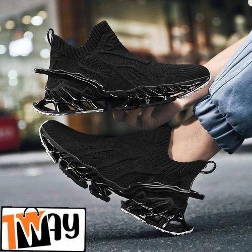 حذاء رياضي سهل الارتداء وخفيف الوزن