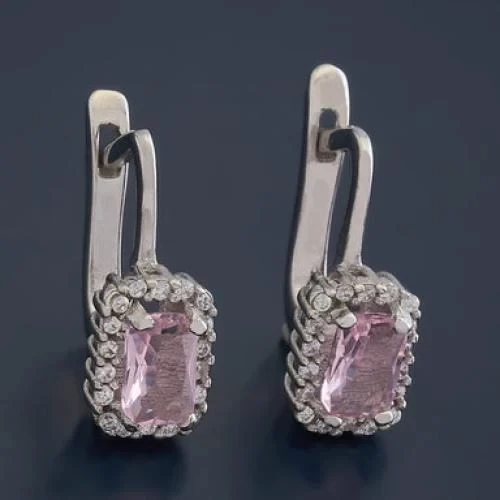 حلق كريستال بينك