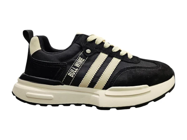 حذاء رياضي للرجال اسود