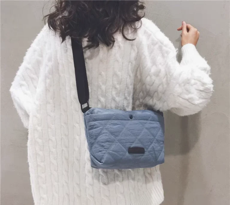 حقيبة قماشيه كاجوال عصريه انيقه