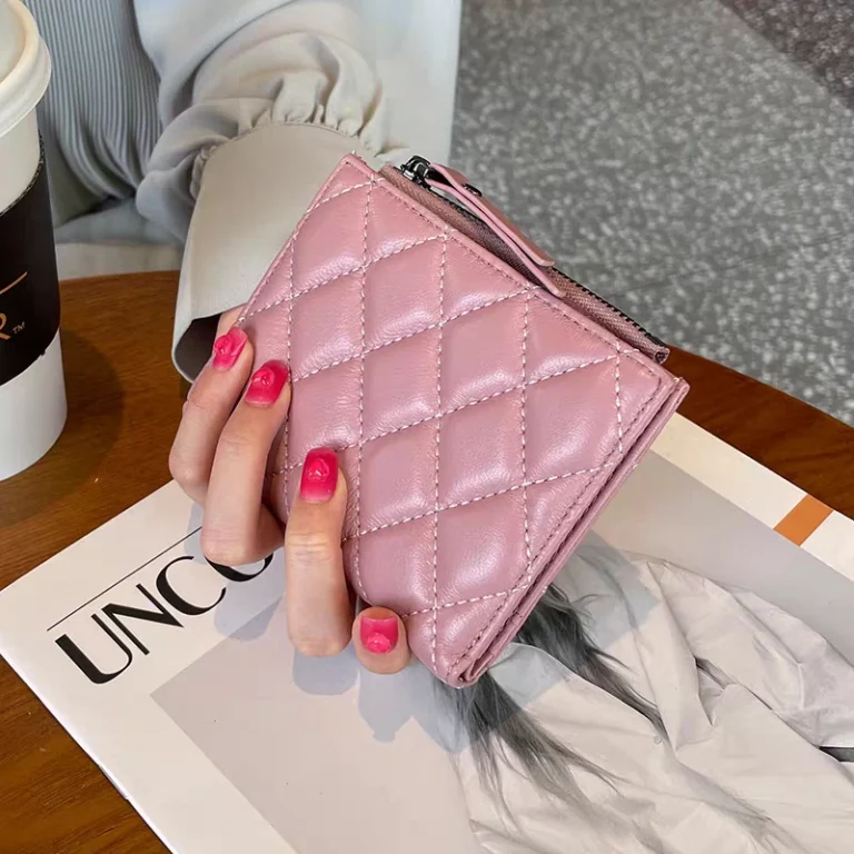 محفظه نقود وبطاقات بتصميم انيق