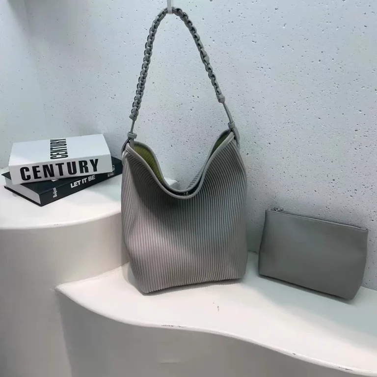 حقيبه نسائيه كاجوال كبيره