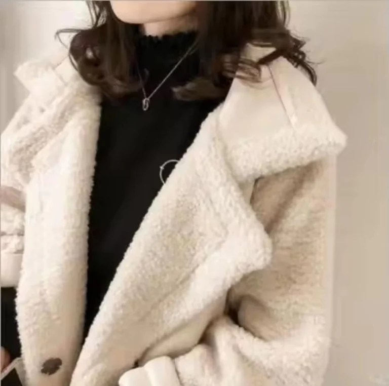 معطف شتوي انيق ودافئ