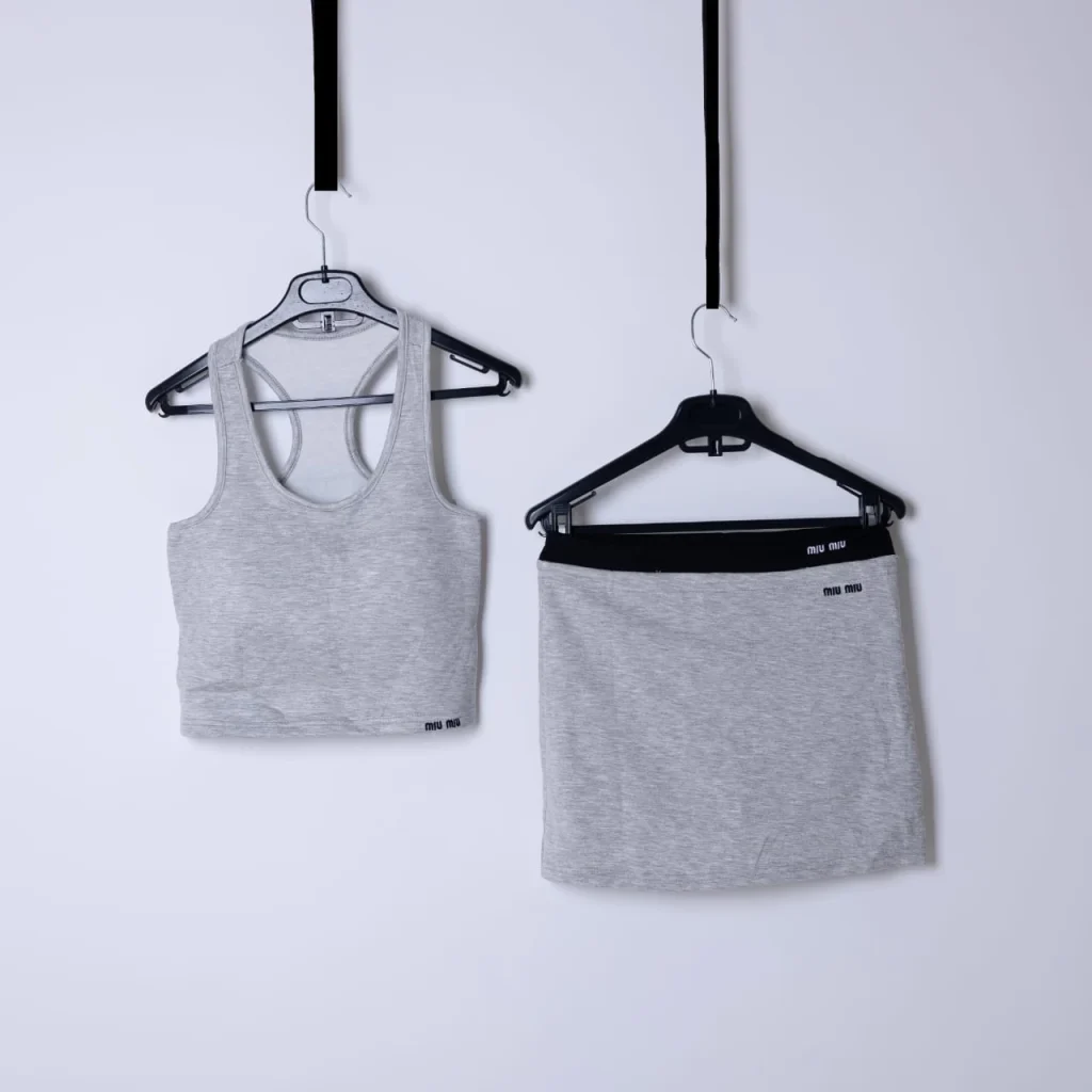 طقم رياضي انيق عملي