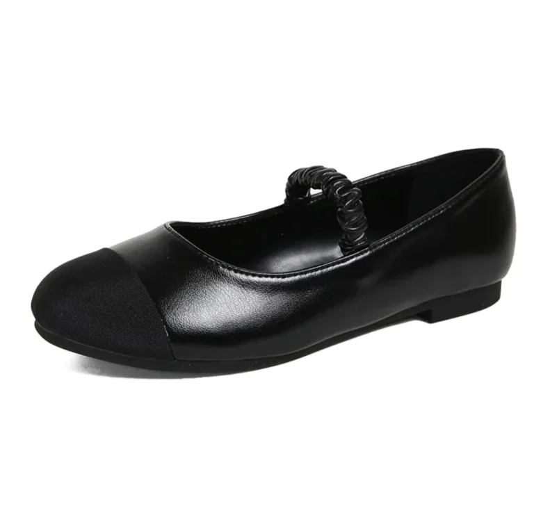 حذاء نسائي كلاسيك