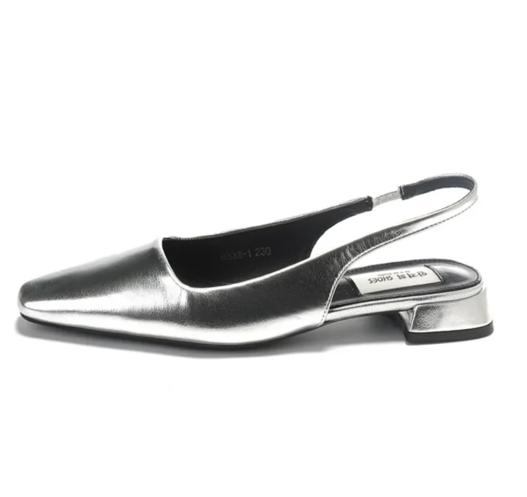 حذاء نسائي بكعب سميك