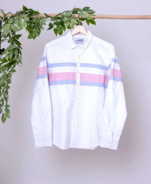 قمصان انيقه بالوان زاهية