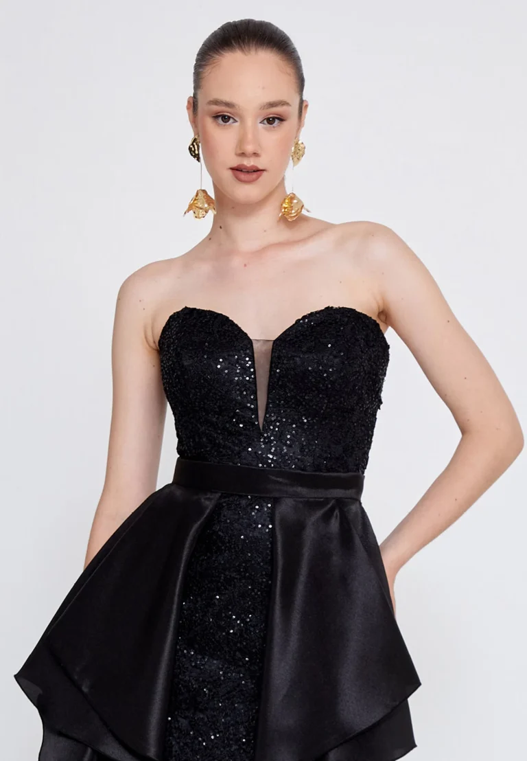 فستان سهرة أسود أنيق بترتر لامع