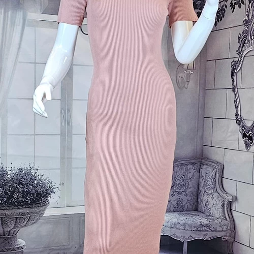 فستان شتوي محبوك من قطعتين