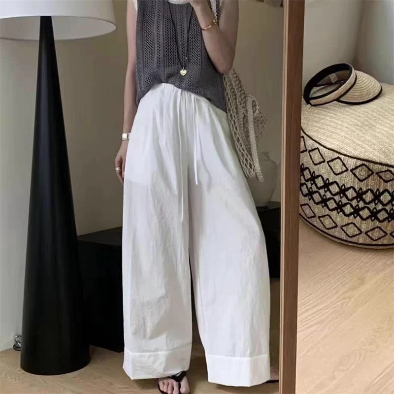 بنطلون نسائي بقصه ارجل واسعه
