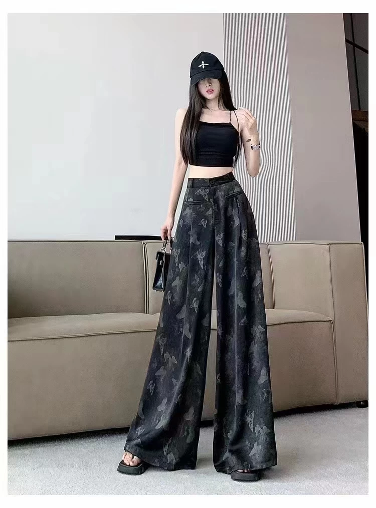 بنطلون طويل برسمة فراشة