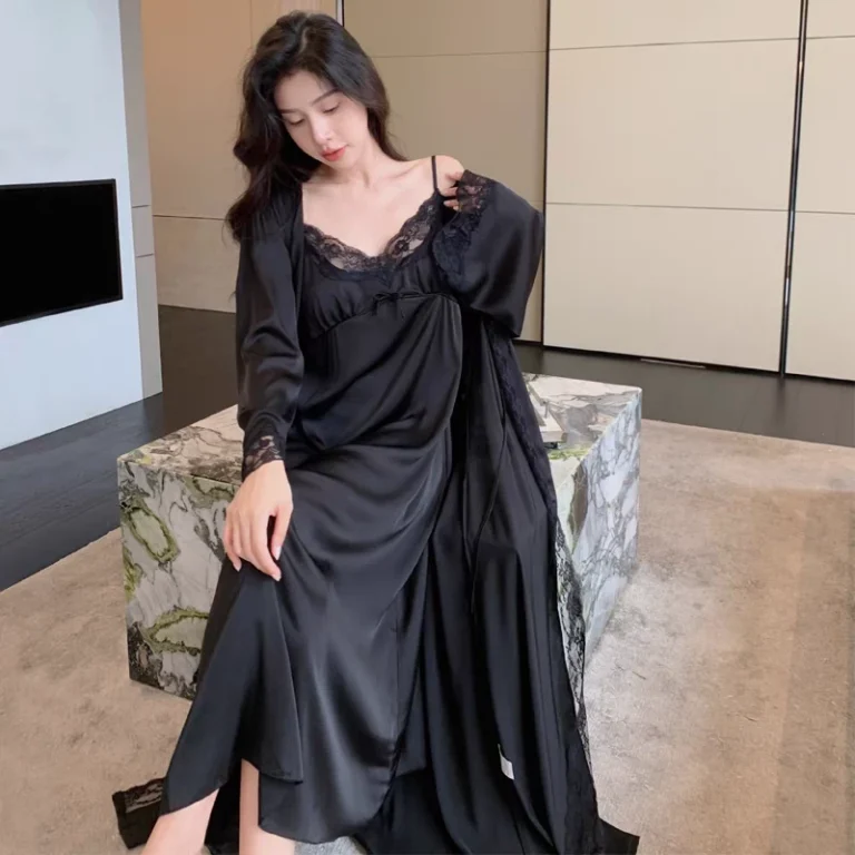 روب نوم طويل أسود قطعتين