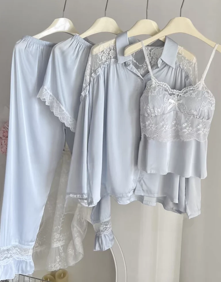 طقم بيجامه سماوي اربع قطع