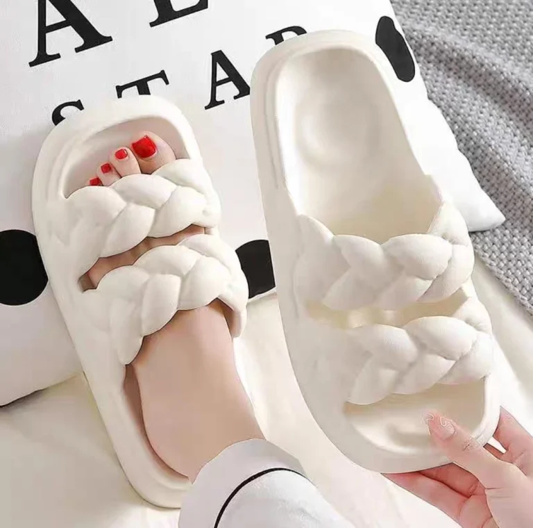 “سليبر بتصميم عصري ومريح”