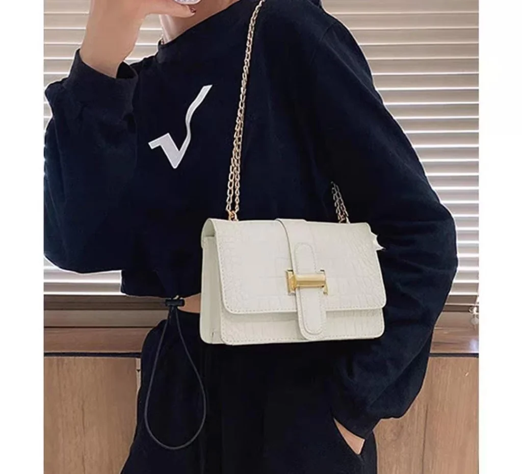 شنطه كتف بنقشه جلد التمساح