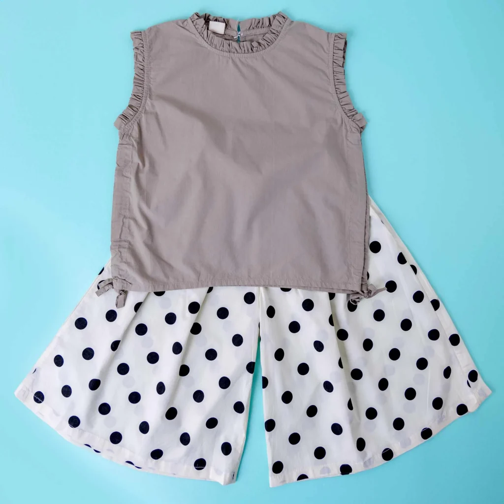 طقم انيق بتصميم كاجوال