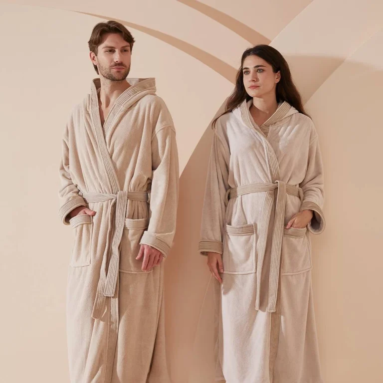 روب مودرن بقبعه – بيج للجنسين