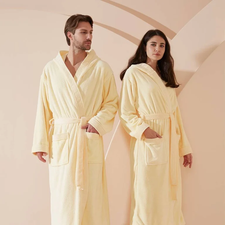 روب مودرن بقبعه – ليموني للجنسين