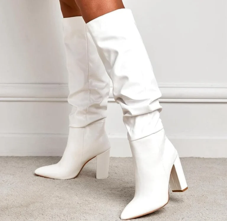 بوت طويل بتصميم عصري وأناقة فاخرة