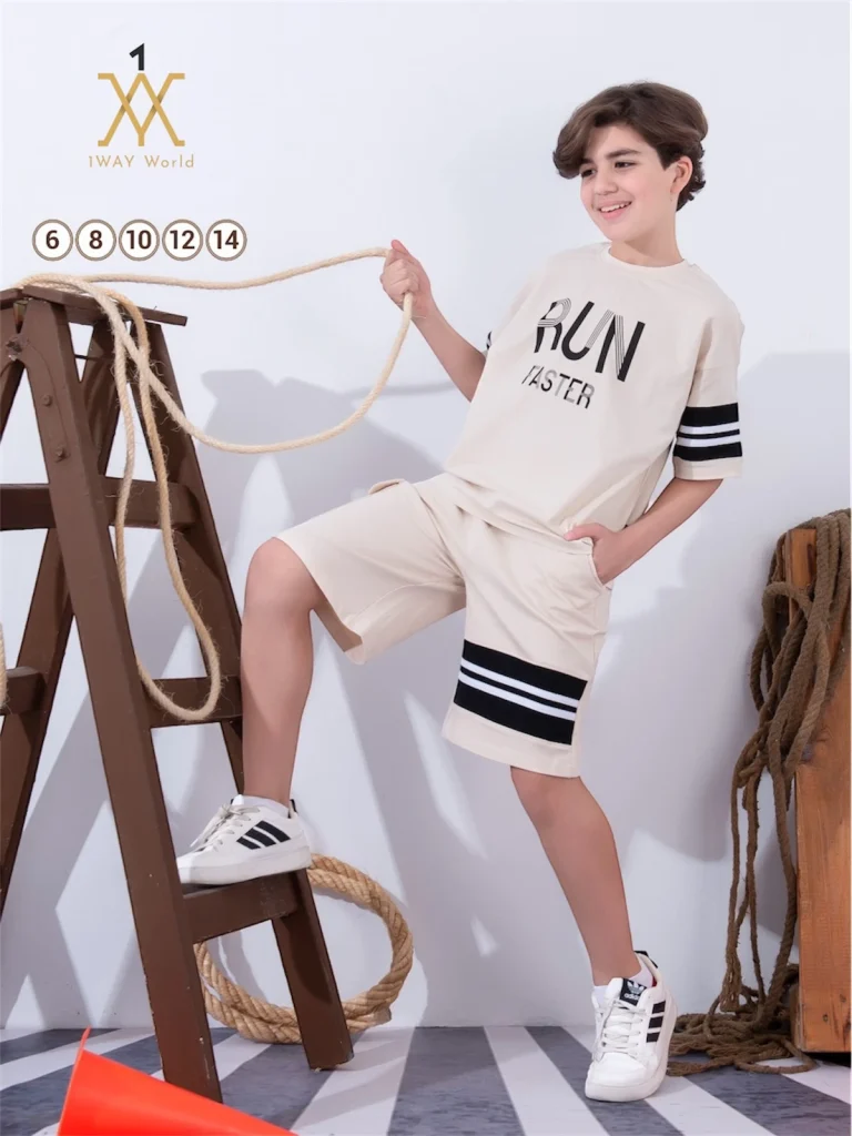 طقم ولادي قطني مريح بتصميم أنيق وعصري