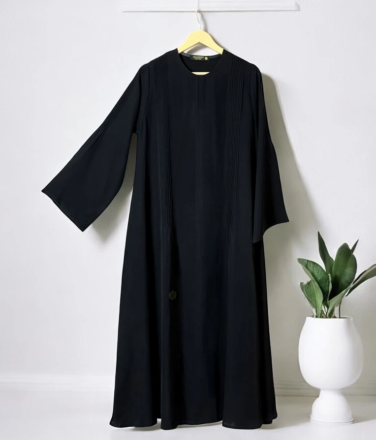 عباية كويتية نص كلوش من خامة الإنترنت مع طرحة