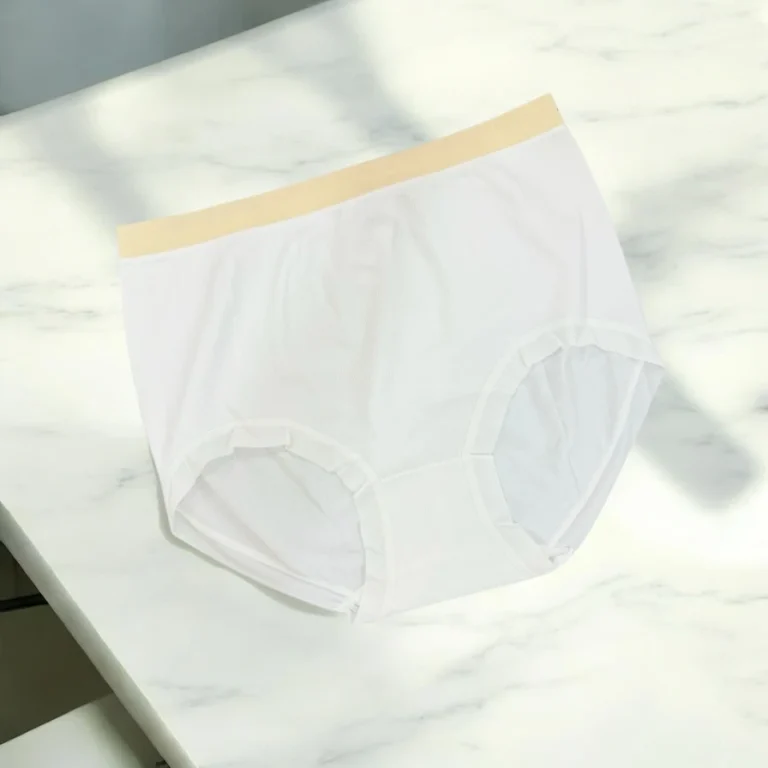 ملابس داخلية قطنية ناعمة بقصة كلاسيكية