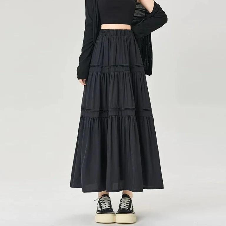 تنورة واسعة طبقات