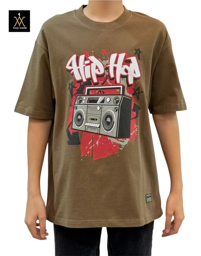 تيشرت اوفر سايز لإطلالة عصريه