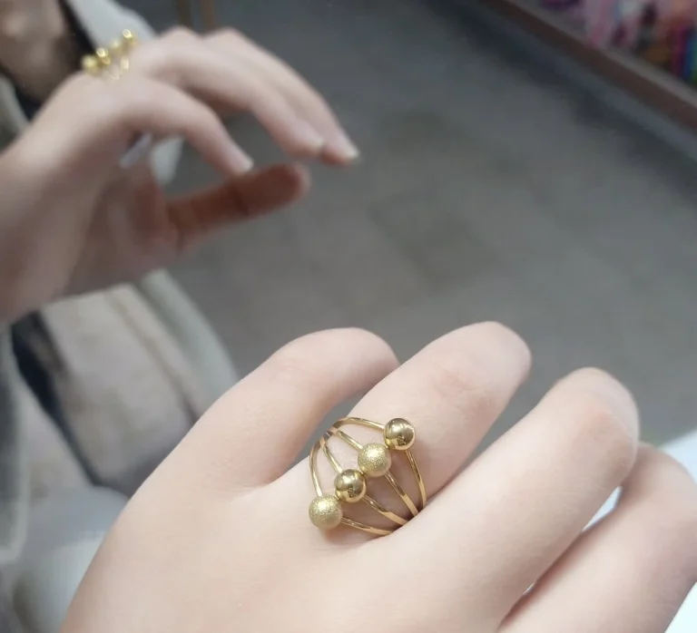 خاتم عصري بتصميم هندسي مميز