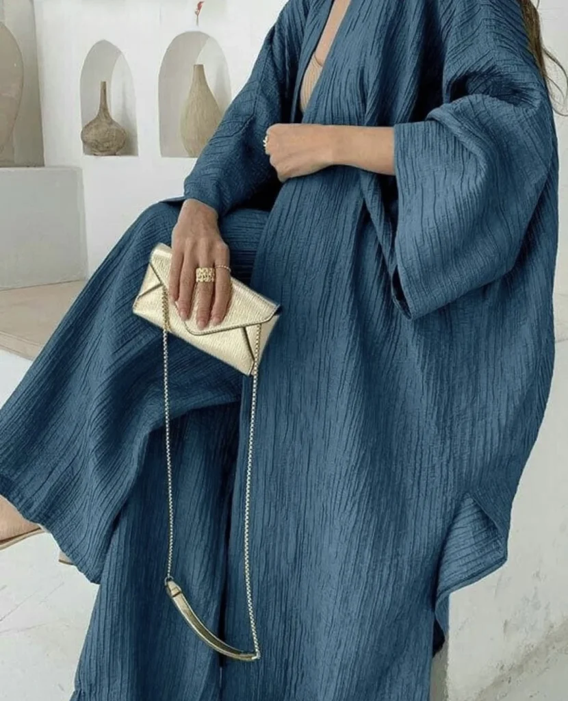 طقم ثلاث قطع أنيق بستايل مرتب ومريح